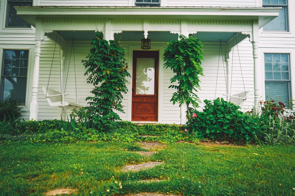 Lawn Repair in Victoria: How to Revive Your Melbourne Lawn and Keep It Thriving All Year 1 Victorian residential lawn showing classic brown patch fungal disease pattern in autumn conditions